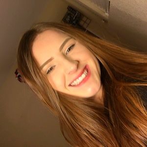 Meet your Posher, Megan